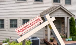 stopping foreclosure Iowa